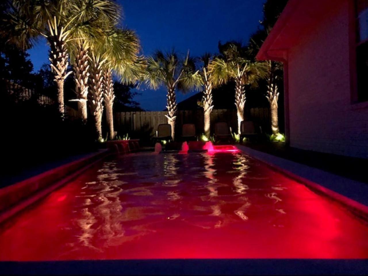 Beautiful Pet Friendly Home! Tropical Pool, Optional Golf Cart & Pool Heat, Minutes To Beach Destin Bagian luar foto
