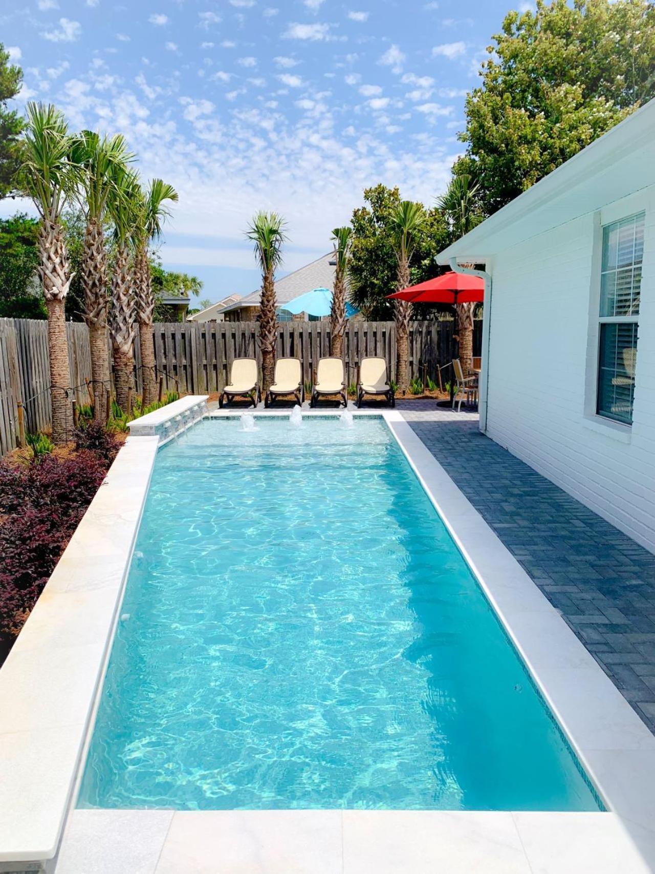 Beautiful Pet Friendly Home! Tropical Pool, Optional Golf Cart & Pool Heat, Minutes To Beach Destin Bagian luar foto