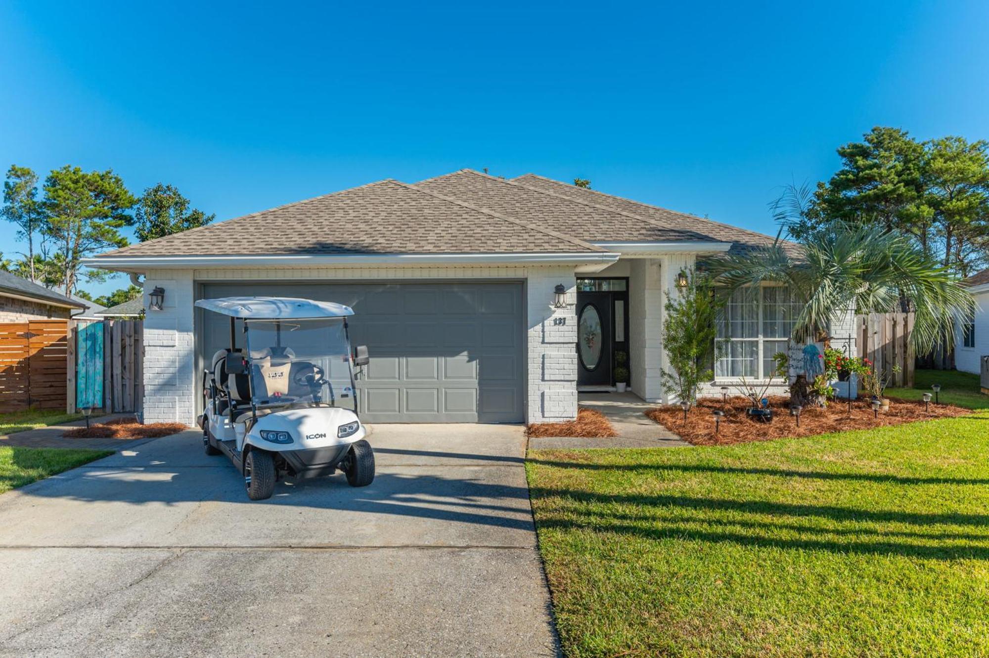 Beautiful Pet Friendly Home! Tropical Pool, Optional Golf Cart & Pool Heat, Minutes To Beach Destin Bagian luar foto