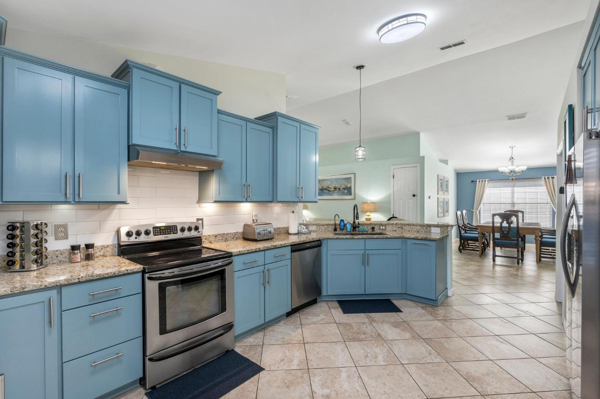 Beautiful Pet Friendly Home! Tropical Pool, Optional Golf Cart & Pool Heat, Minutes To Beach Destin Bagian luar foto